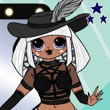 Outrageous Girl Dress Up